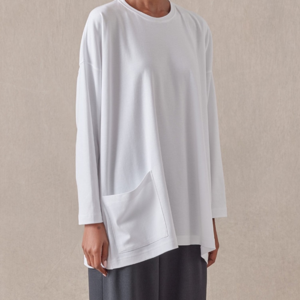 eskandar One Pocket Round Neck Long Sleeve T Shirt Top